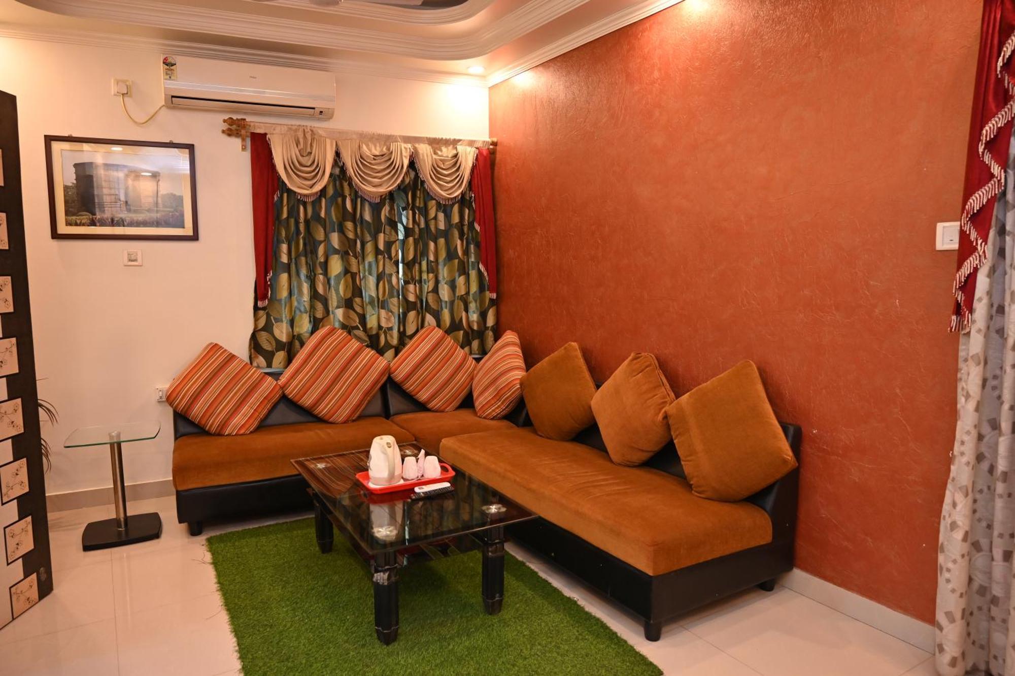 Hotel Gitanjali Māldah Exterior foto